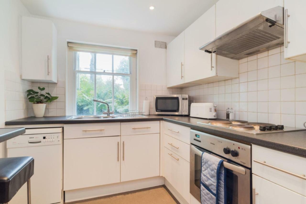 Shooters Hill Aparts London Exterior photo